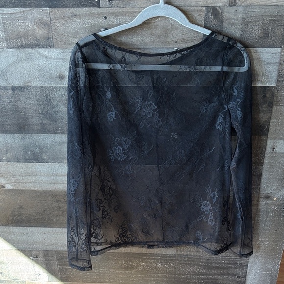 A New Day Mesh Floral Top - Picture 1 of 4